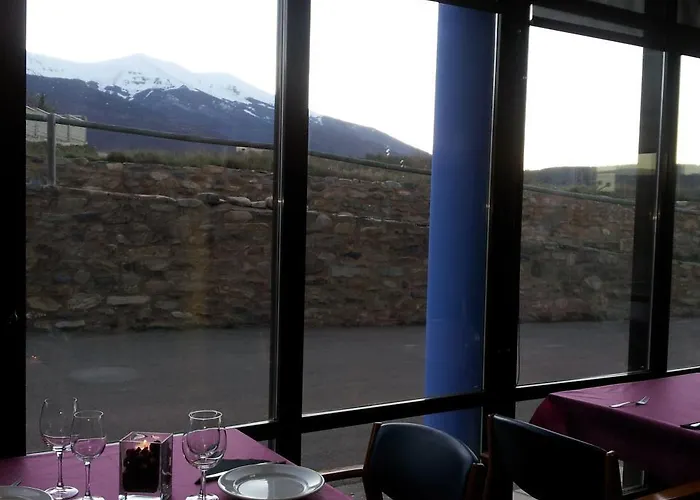 Hotell El Comendador 2*